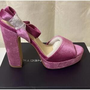 FRENCH CONNECTION | Sz. 10 Pink Velvet Platform chunky Sandal heels